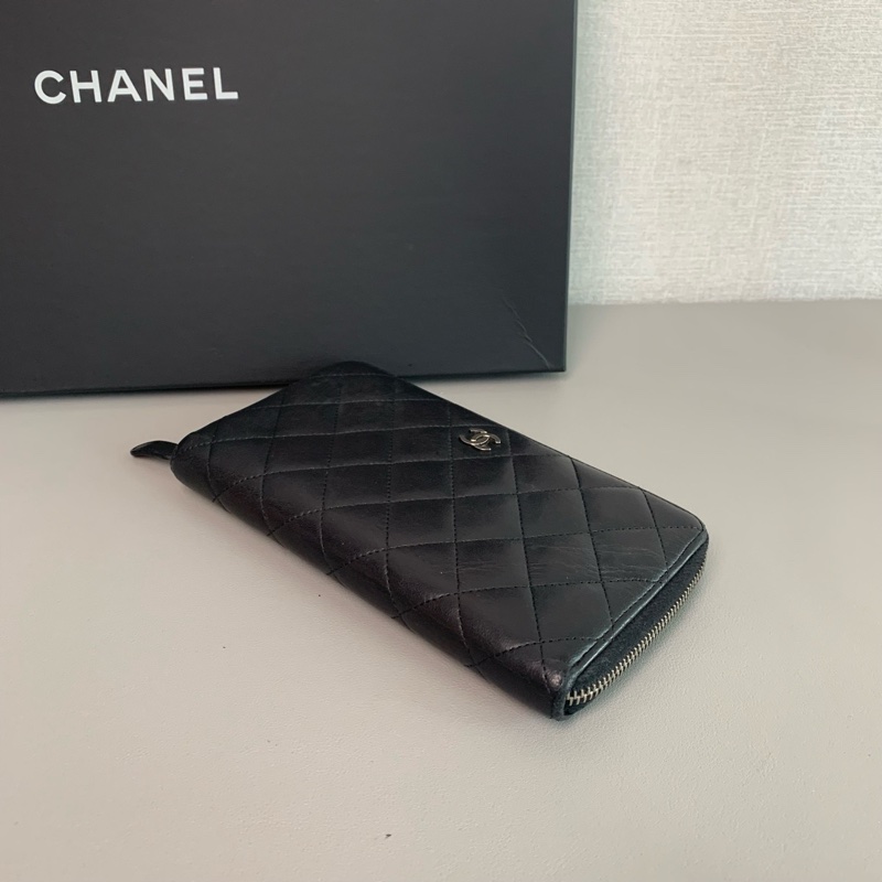 Chanel 羊皮黑銀 長夾-4