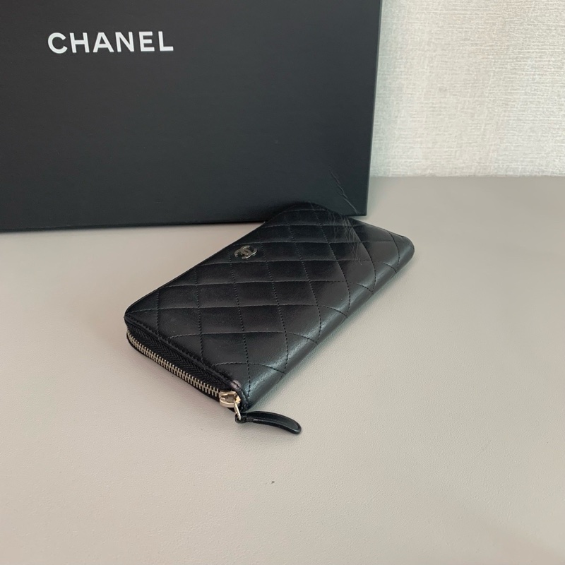 Chanel 羊皮黑銀 長夾-5
