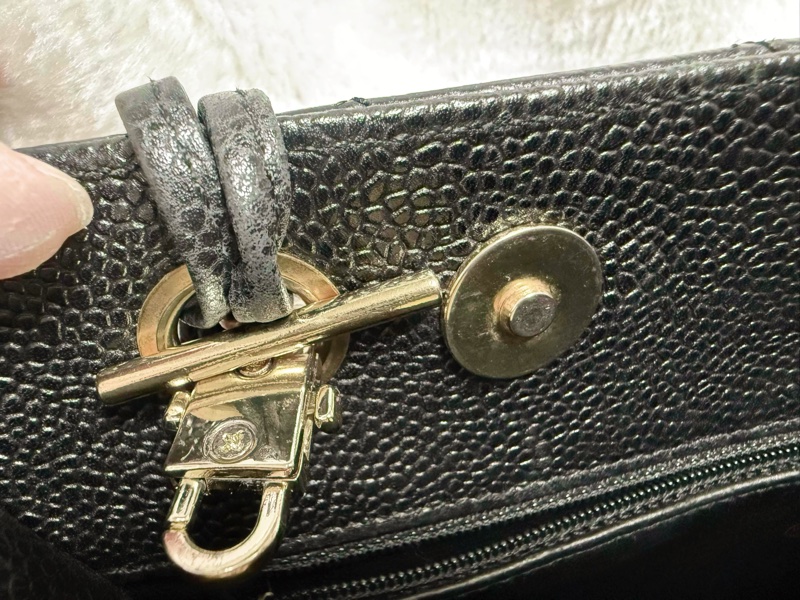 🔥 全網最低價金球肩背包🔥9新Chanel香奈兒金球vintage老香肩背包古董包 黑金荔枝皮 金球托特包 奶粉包 香奶奶-33