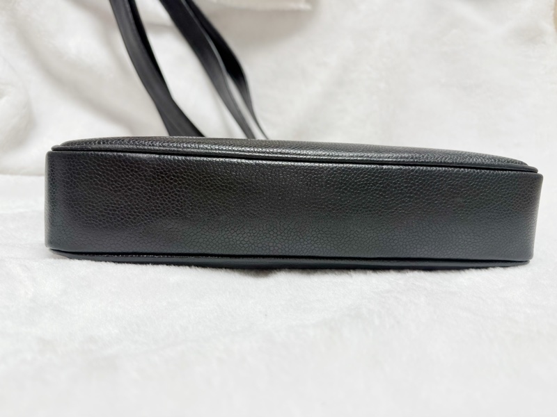 🔥 全網最低價金球肩背包🔥9新Chanel香奈兒金球vintage老香肩背包古董包 黑金荔枝皮 金球托特包 奶粉包 香奶奶-17