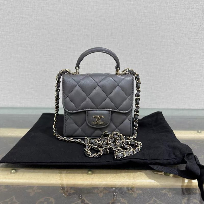 CHANEL 灰色金扣trendy cc手提斜背小廢包 11*10.5*5 全新閒置配件塵袋-0