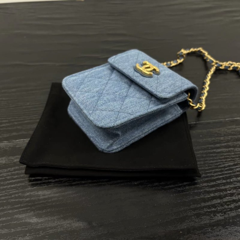 CHANEL vic金扣牛仔肩背斜背手機包 9*12*5 全新閒置配件盒子塵袋-4