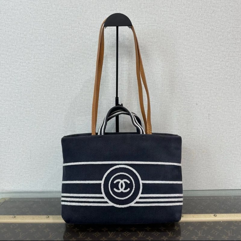 CHANEL 白色條紋手提肩背沙灘包31*24*15 98新配件塵袋-0