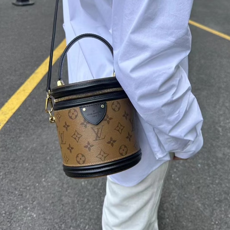 Louis Vuitton 發財桶💰 打麻將背這個怎麼輸-0