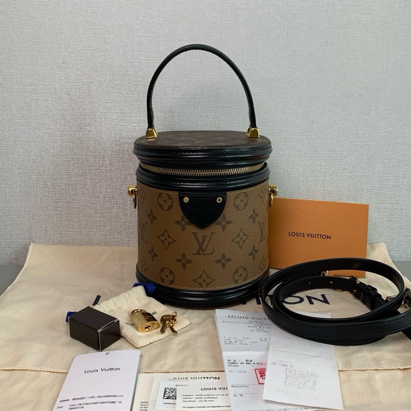 Louis Vuitton 發財桶💰 打麻將背這個怎麼輸-1