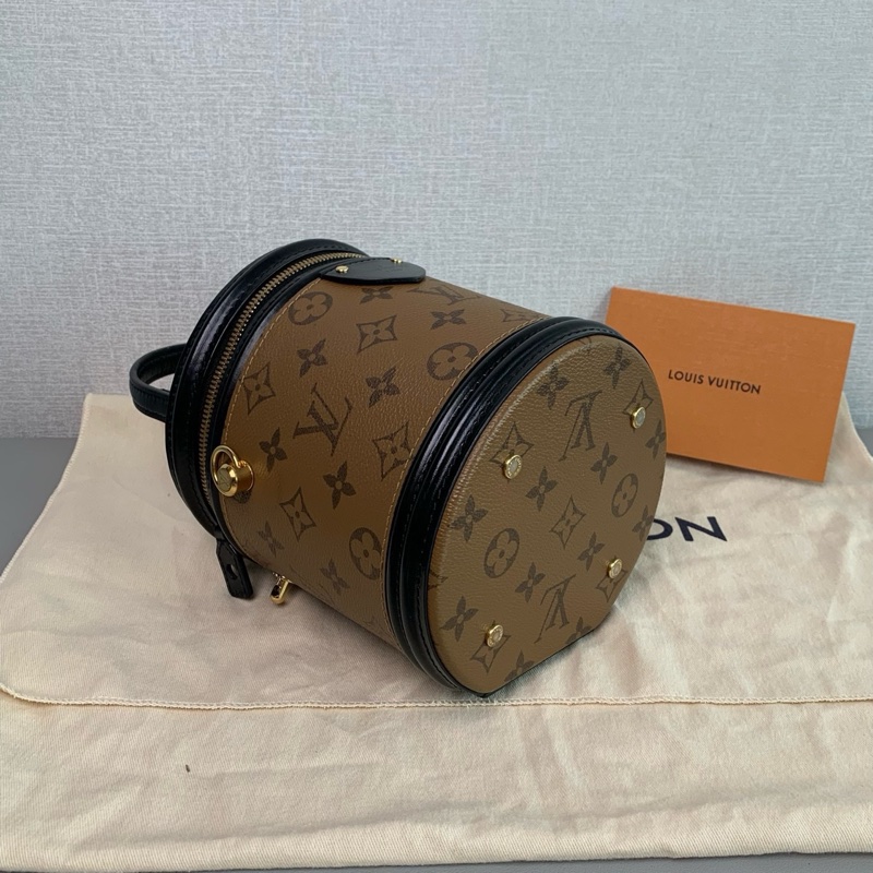 Louis Vuitton 發財桶💰 打麻將背這個怎麼輸-5