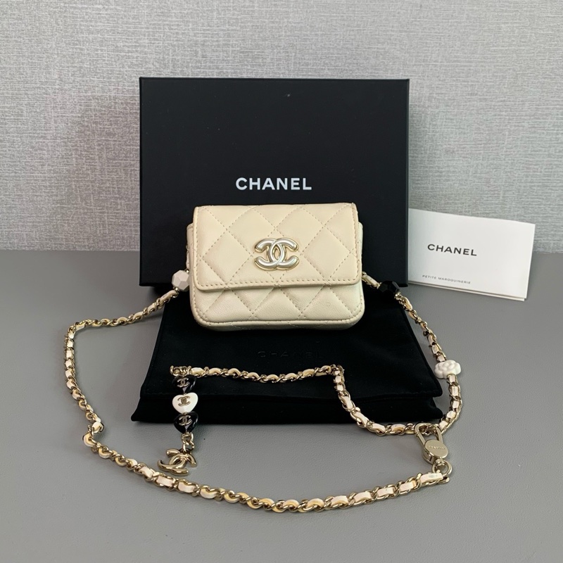 Chanel 金扣 羊皮腰包-1