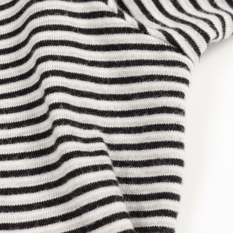 香奈兒 COCO 標誌紐帶長袖純棉T卹，黑色/灰色，二手女款 #34-6