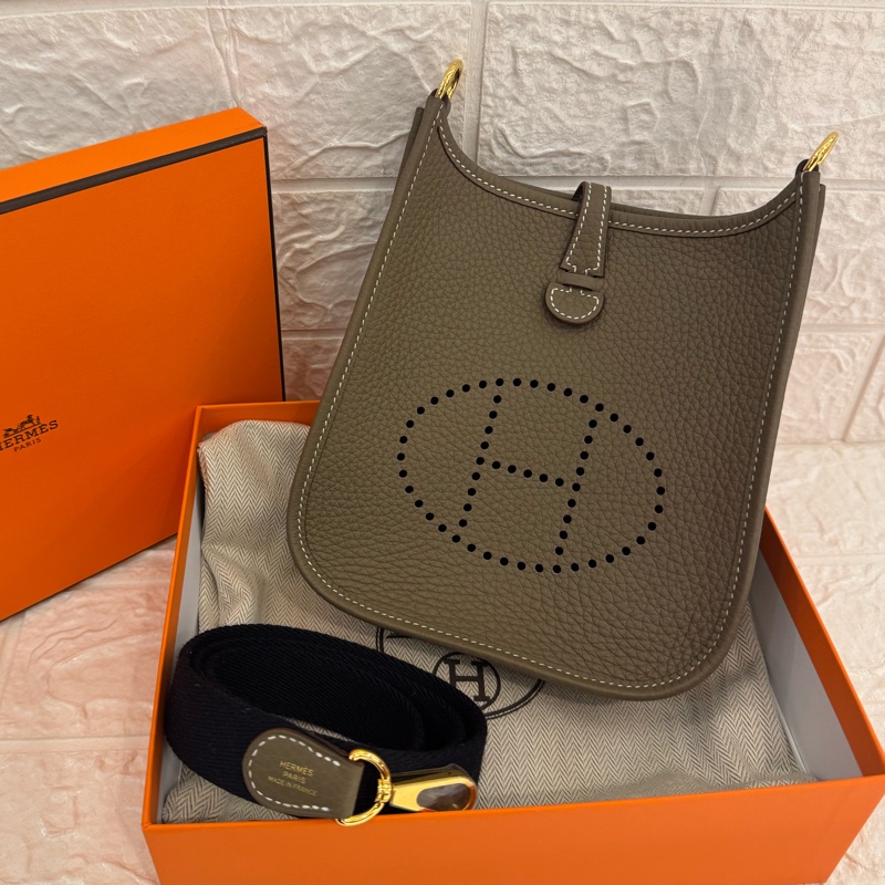 Hermes大象灰金釦mini evelyne16-0