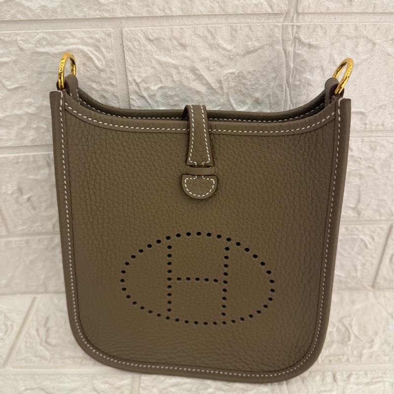 Hermes大象灰金釦mini evelyne16-1
