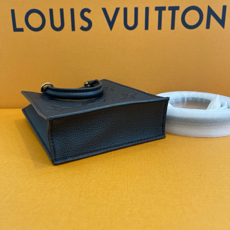 LV路易威登 黑壓紋 琴譜芯片款 尺寸約14×17×5-5