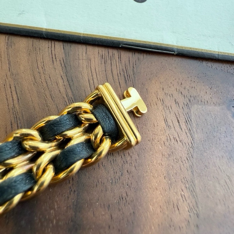 Chanel 黑金方糖手錶中古款 附件:卡冊 盒子 尺寸:M(適合14-15.5手圍左右)-8