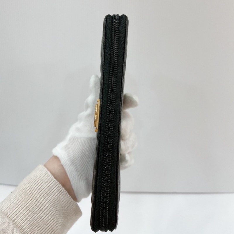 香奈兒菱格紋拉鍊2way長夾-16