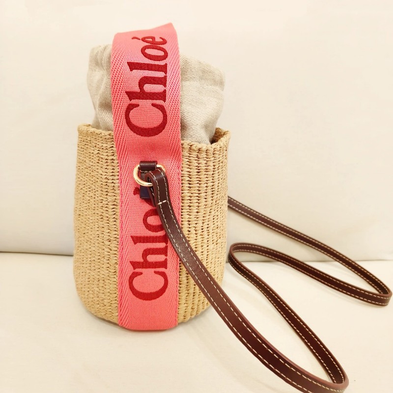 chloe woody 草編織帶手提兩用水桶包（桃粉邊）-10