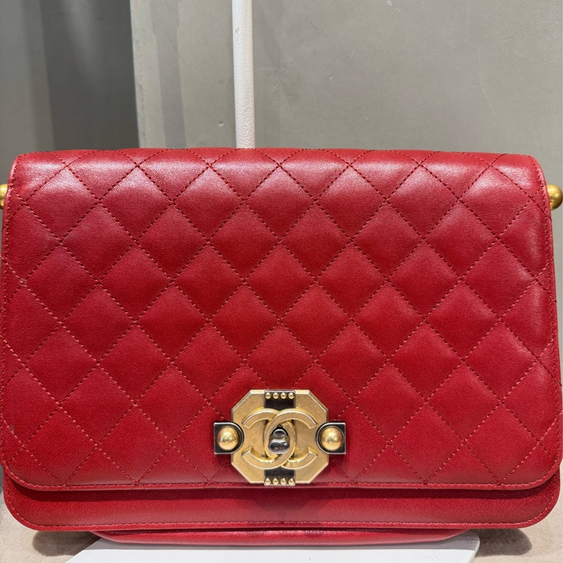 Chanel 復古紅色肩背包-7