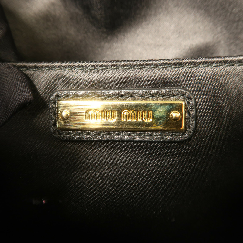 Miu Miu 牛皮皮革Shoulder Bag金扣肩背袋-6