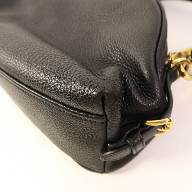 Miu Miu 牛皮皮革Shoulder Bag金扣肩背袋-9