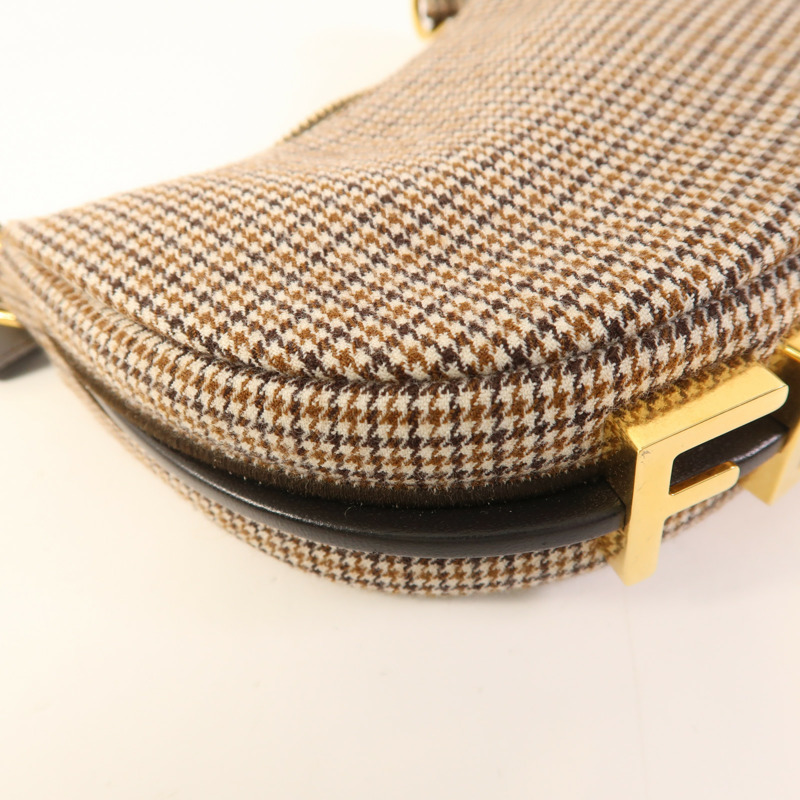 FENDI 羊毛Nano Fendigraphy金扣手挽袋-10