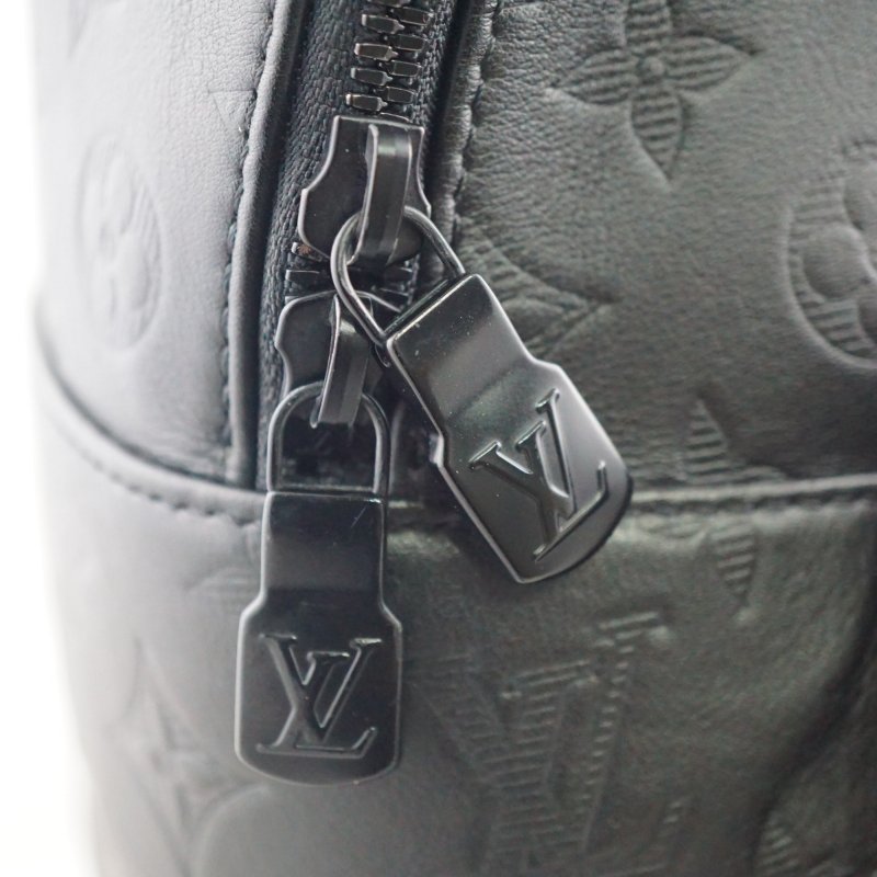 LV M46109 BACER 黑色原花後背包 (附購證)-15