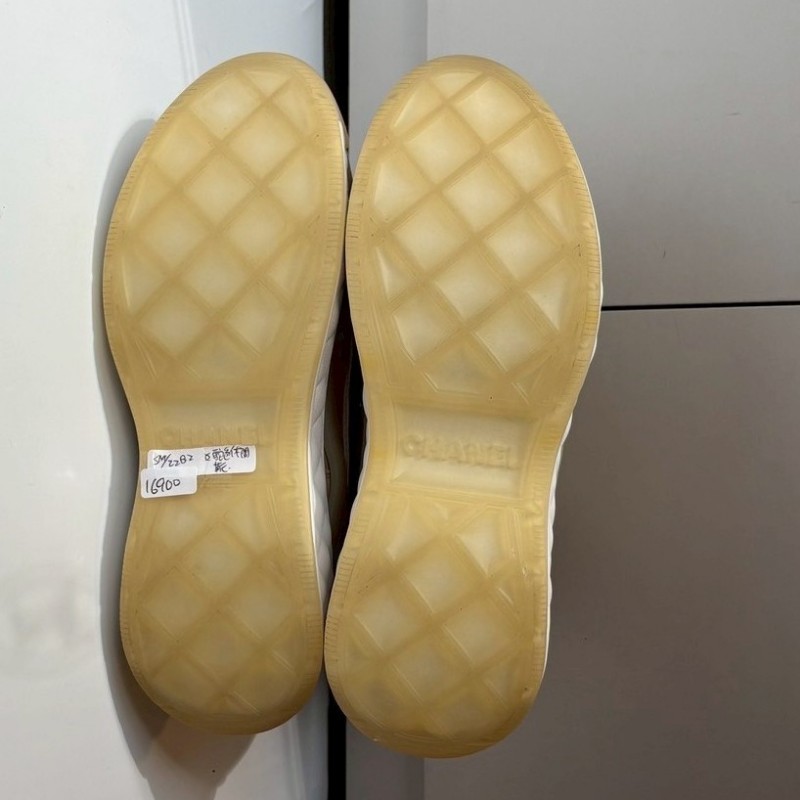 Chanel 白底淺駝色布+麂皮短筒休閒鞋-5