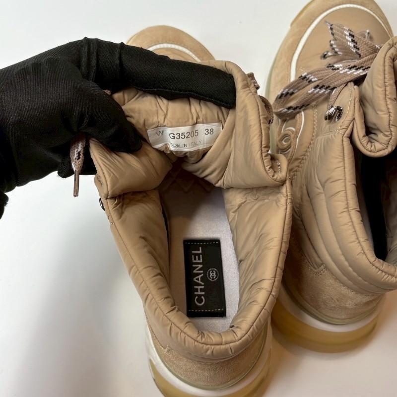 Chanel 白底淺駝色布+麂皮短筒休閒鞋-6