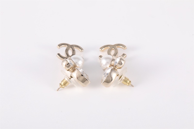 CHANEL(香奈兒)  合金 22C 珍珠水鑽 耳環耳釘-2