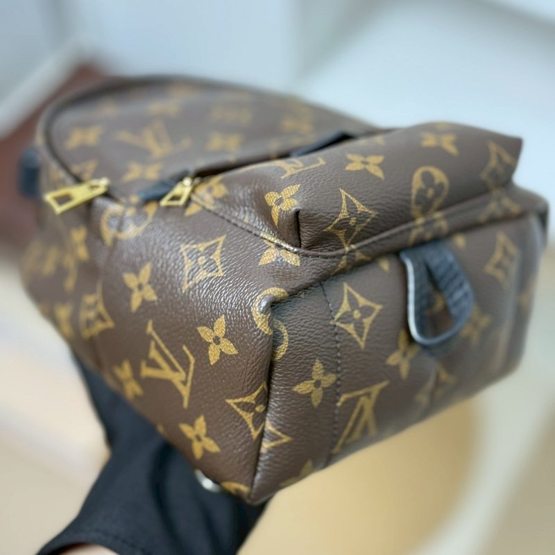 🏷️LV．Mini 小書包 M44873-4