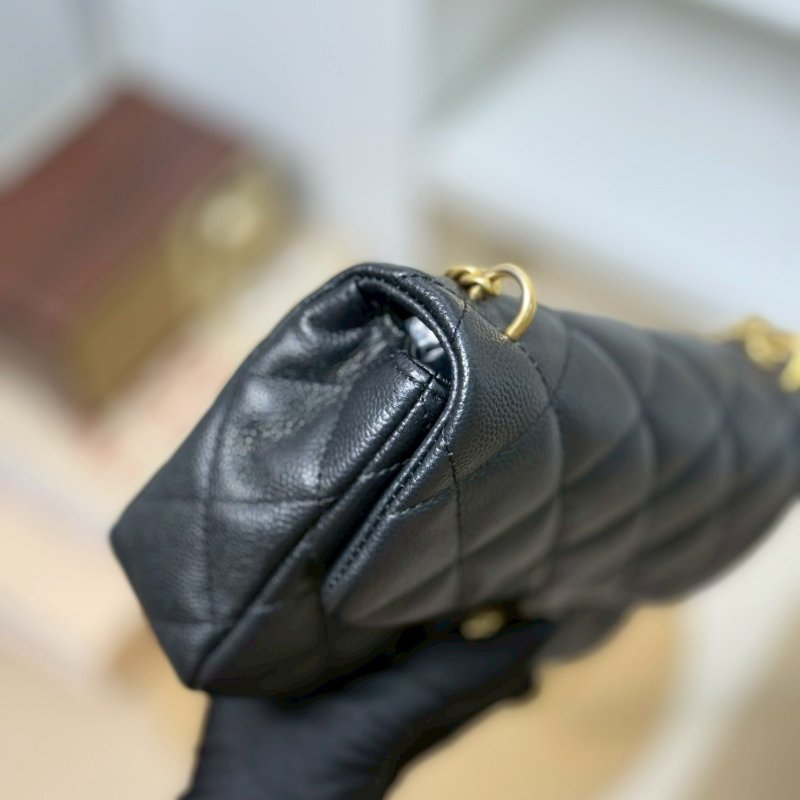 (🤍已售出/可私訊預定)🏷️Chanel.23P 愛心調節扣 荔枝牛 19 芯片款-11