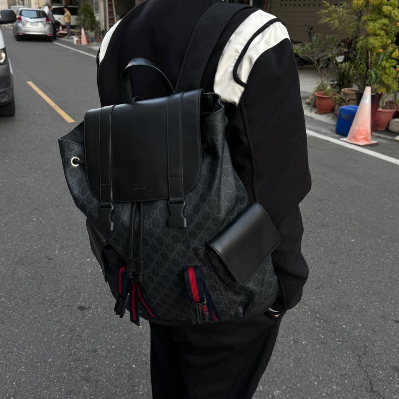 (超稀有) GUCCI Supreme 經典老花 後背包🎒 專櫃11萬-5