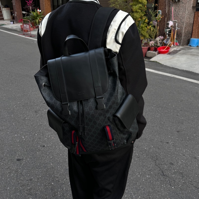 (超稀有) GUCCI Supreme 經典老花 後背包🎒 專櫃11萬-6