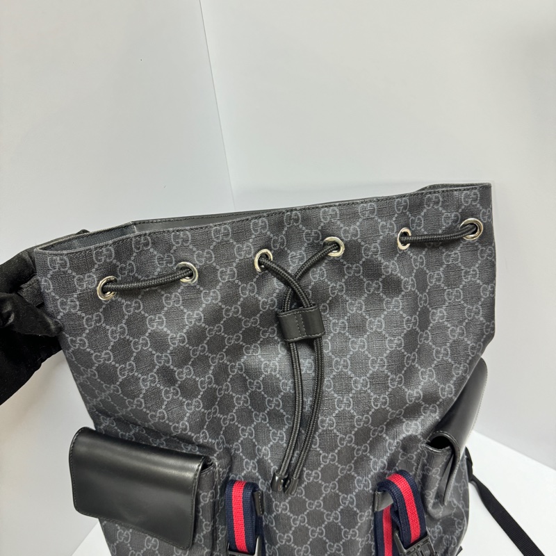 (超稀有) GUCCI Supreme 經典老花 後背包🎒 專櫃11萬-17