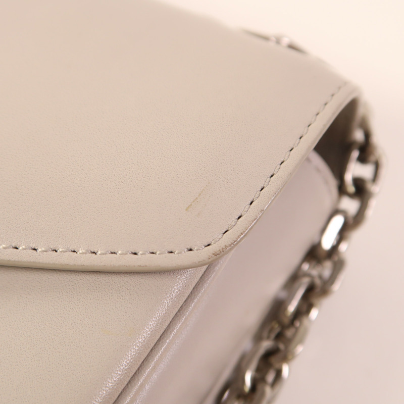 CELINE 牛皮皮革Medium C鏈帶肩背袋-16