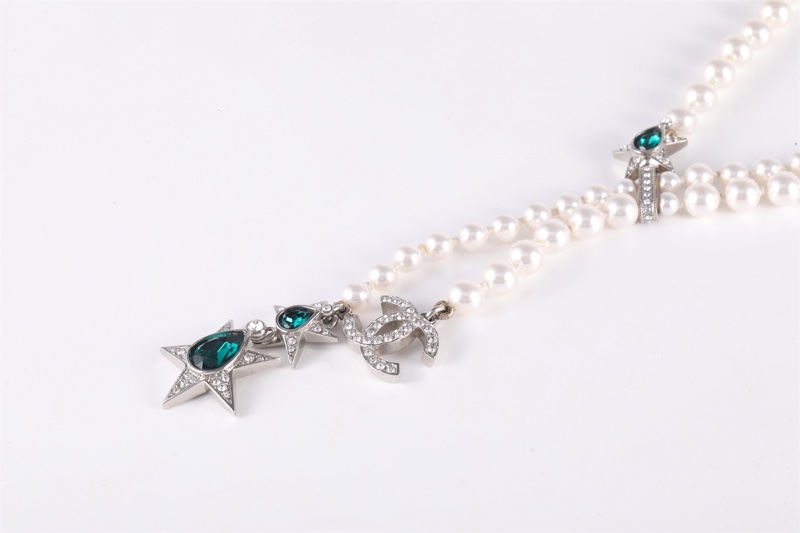 CHANEL(香奈兒)  合金 23P 珍珠水滴祖母綠項鏈-1