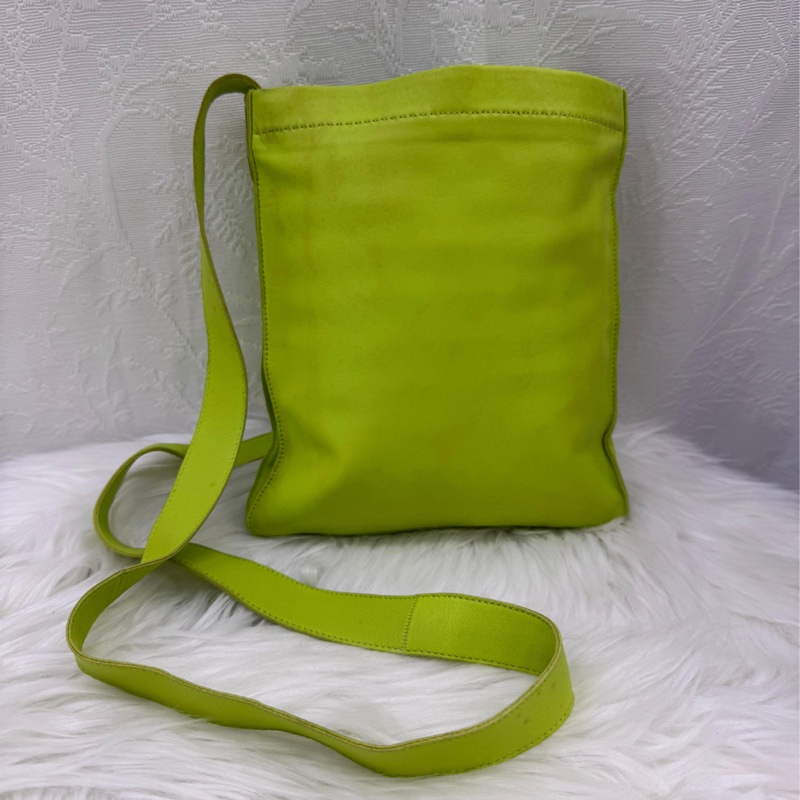 HERMES  Lambskin Clou De Selle Pouch Kiwi-3
