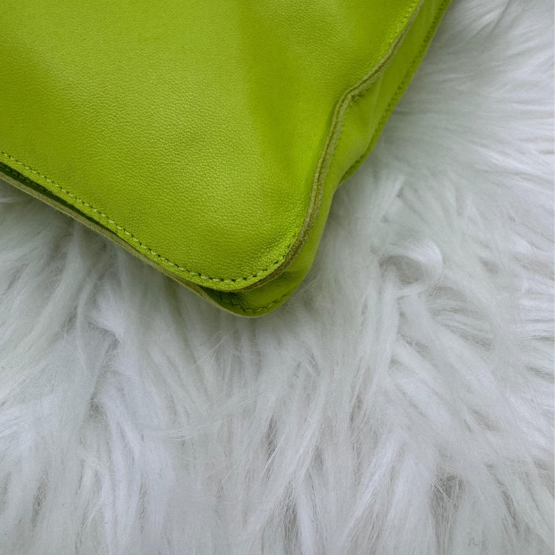 HERMES  Lambskin Clou De Selle Pouch Kiwi-7