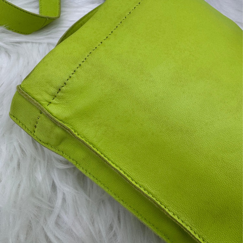HERMES  Lambskin Clou De Selle Pouch Kiwi-8