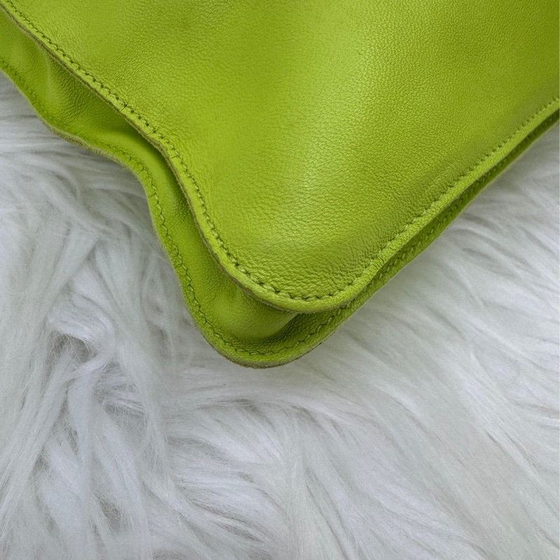 HERMES  Lambskin Clou De Selle Pouch Kiwi-12
