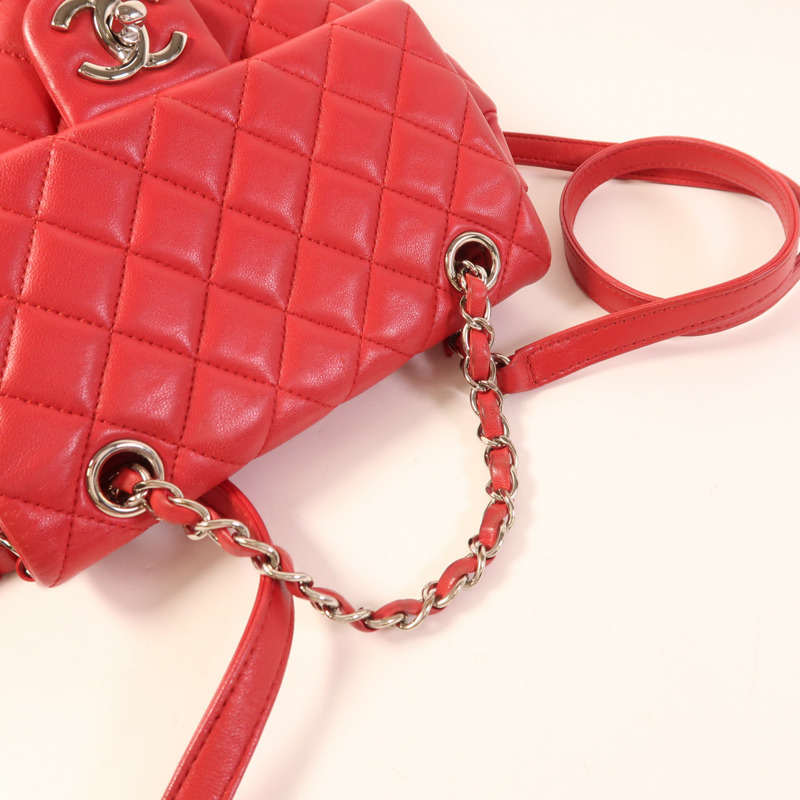CHANEL 皮革Backpack金扣背包-4