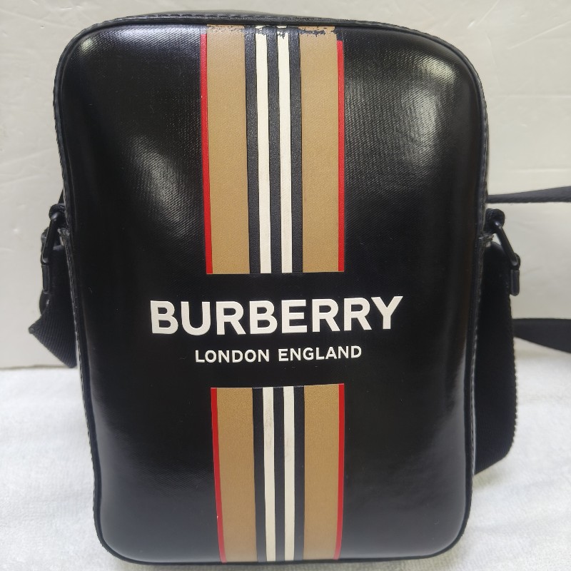 🔥10/3-10/31週年慶🔥【超狂優惠】㊣✨ Burberry✨(附防塵袋)博柏利 黑色 印字 防水 直立 相機包 斜背包 肩背包/二手精品/保證正品🌳二手樹屋🌳-2