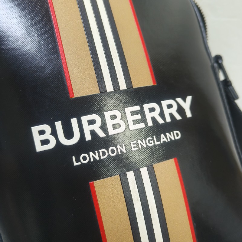 🔥10/3-10/31週年慶🔥【超狂優惠】㊣✨ Burberry✨(附防塵袋)博柏利 黑色 印字 防水 直立 相機包 斜背包 肩背包/二手精品/保證正品🌳二手樹屋🌳-6