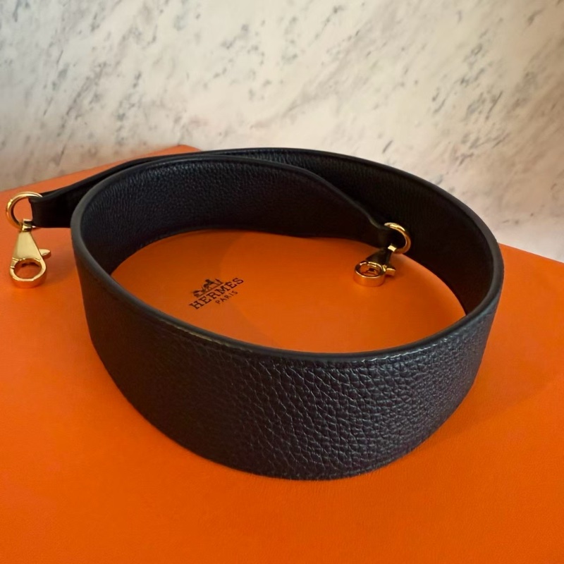 HERMES Kelly 32黑色金釦TC皮革手提肩背包-41
