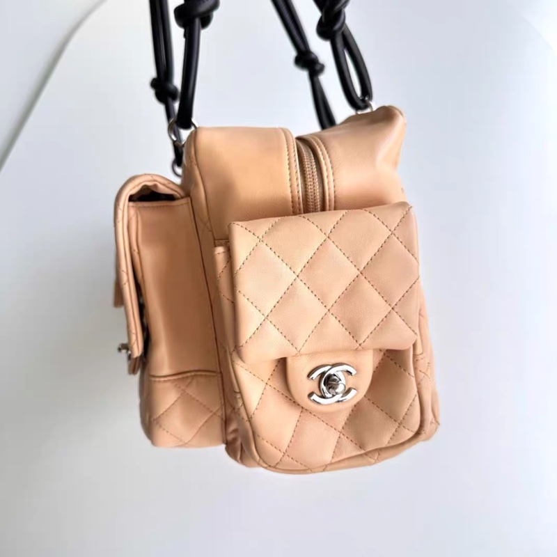 Chanel香奈兒康鵬奶茶色機車單肩包-3