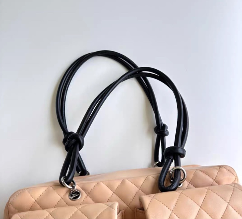 Chanel香奈兒康鵬奶茶色機車單肩包-5