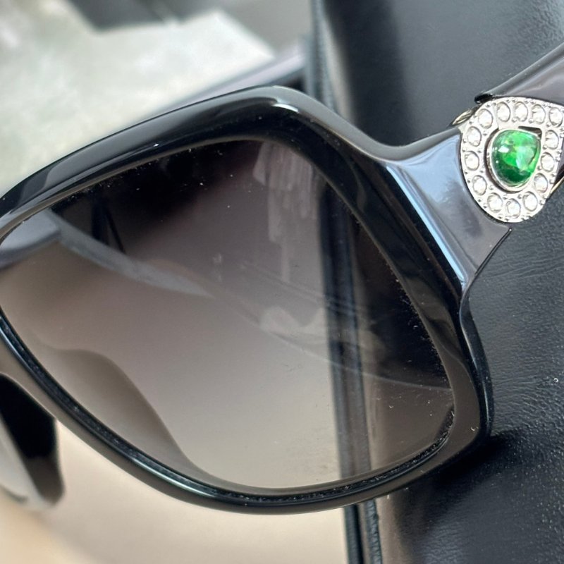 ::Bvlgari:: 寶格麗 黑框漸層鏡片銀鑽綠寶石太陽眼鏡 墨鏡-6