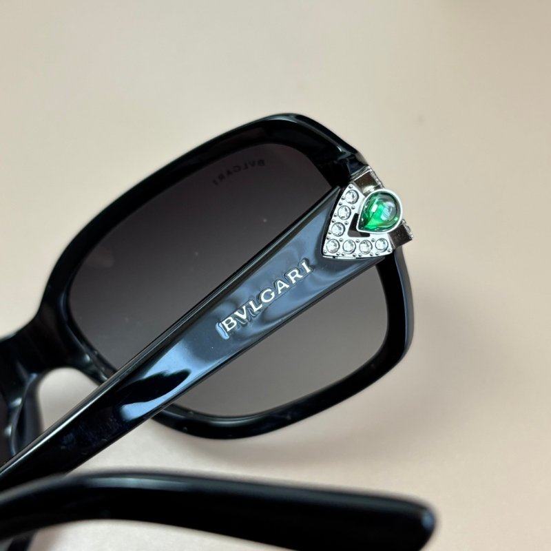 ::Bvlgari:: 寶格麗 黑框漸層鏡片銀鑽綠寶石太陽眼鏡 墨鏡-8