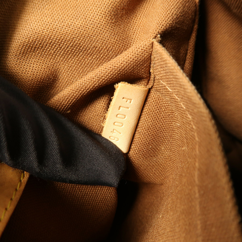 LOUIS VUITTON Monogram Tikal GM金扣肩背袋-7