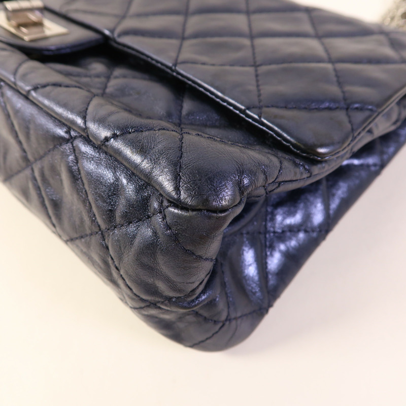 CHANEL 牛皮皮革2.55銀扣鏈帶肩背袋-11