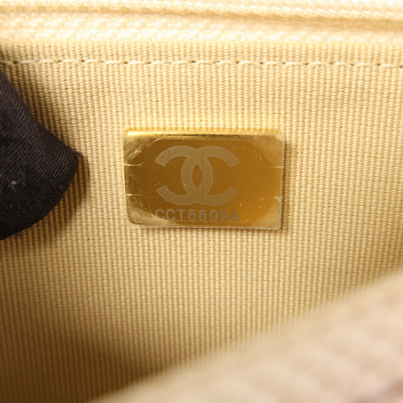 CHANEL 羊皮皮革Wallet on Chain金扣鏈帶肩背袋-8