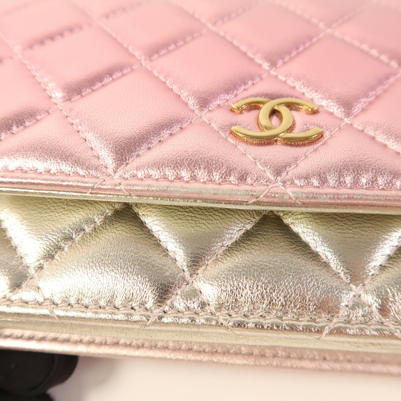 CHANEL 羊皮皮革Wallet on Chain金扣鏈帶肩背袋-16