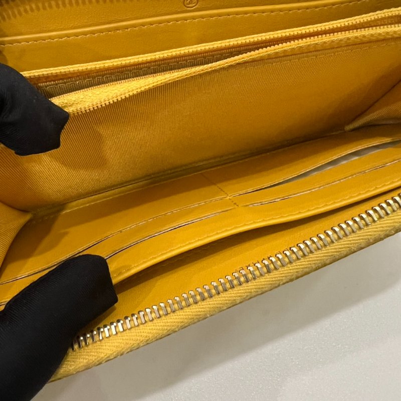 CHANEL 25開 黃荔枝ㄇ拉長夾-6